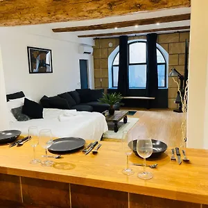  Apartment Aix-en-provence, Atypique Quartier Hyper Centre